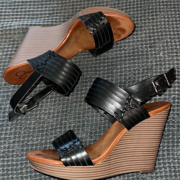 Jessica Simpson Black Wedges - Picture 2 of 13